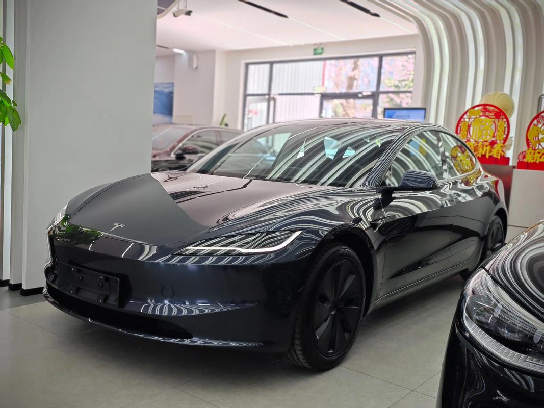 特斯拉的炒作驱动和品牌狂欢，难道不是一场长尾效应的狂欢盛宴吗？